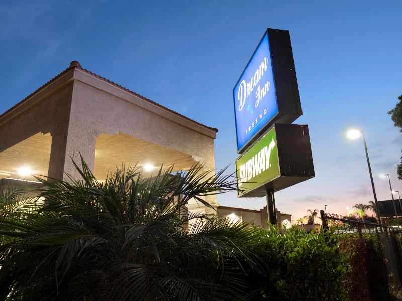 Dream Inn image