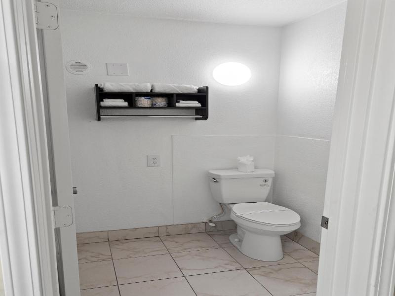 Dream Inn image