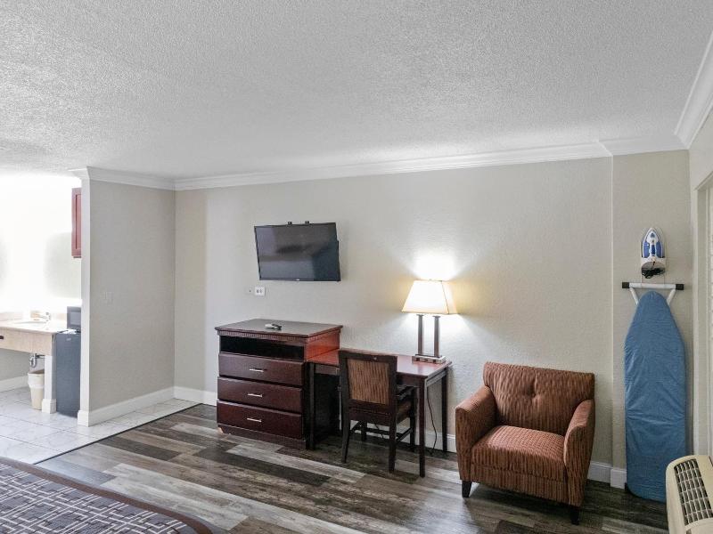 Dream Inn image