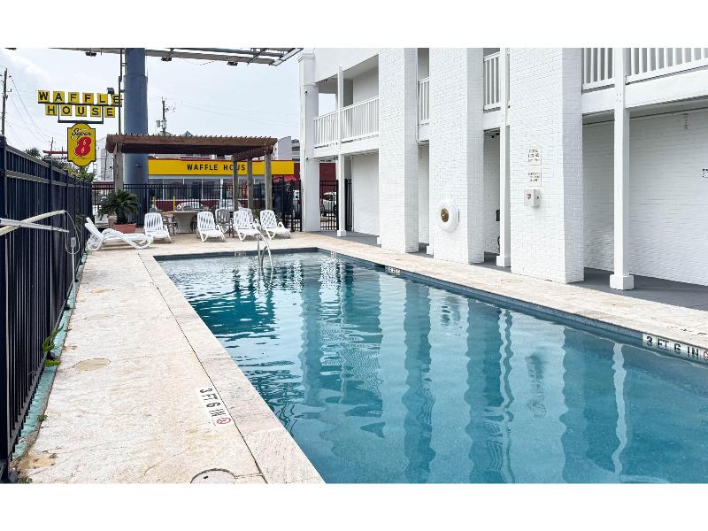 Motel 6 Classic Galveston, TX Beach-Seawall GA image