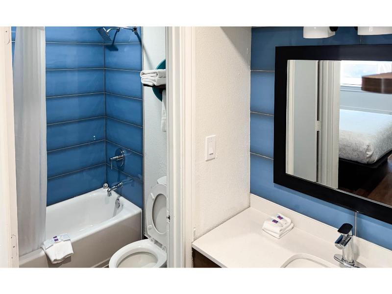 Motel 6 Classic Galveston, TX Beach-Seawall GA image