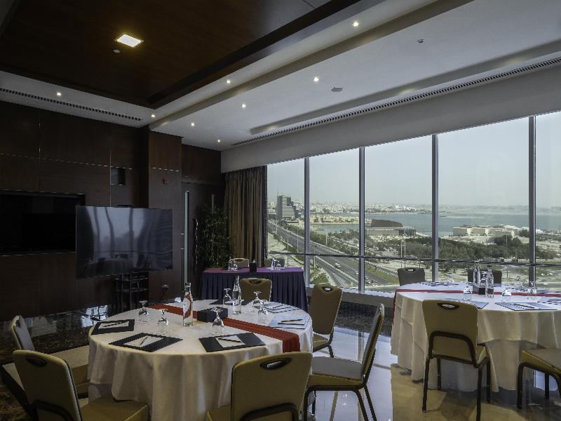 The Diplomat Radisson Blu Hotel, Residence & Spa image