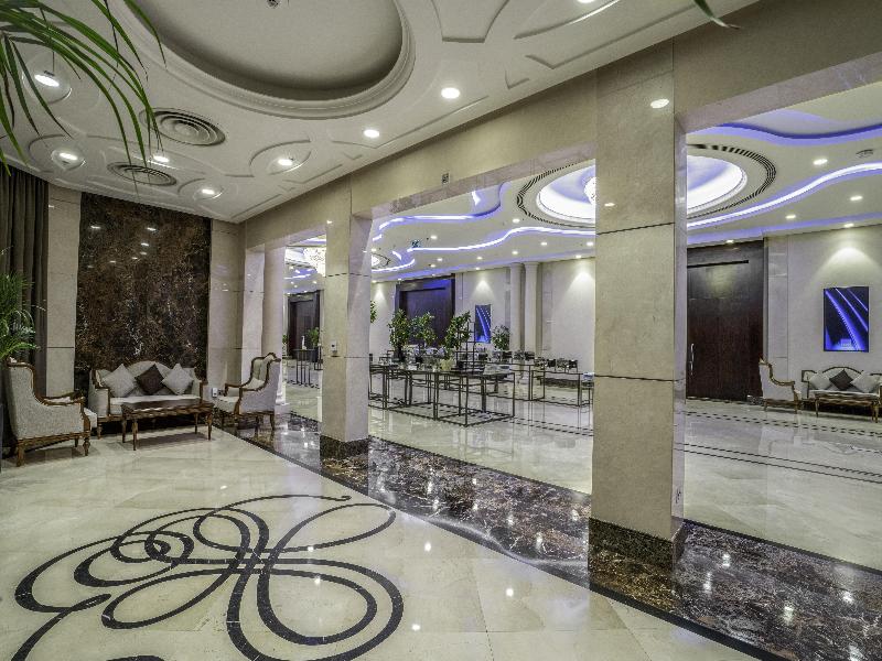 The Diplomat Radisson Blu Hotel, Residence & Spa image