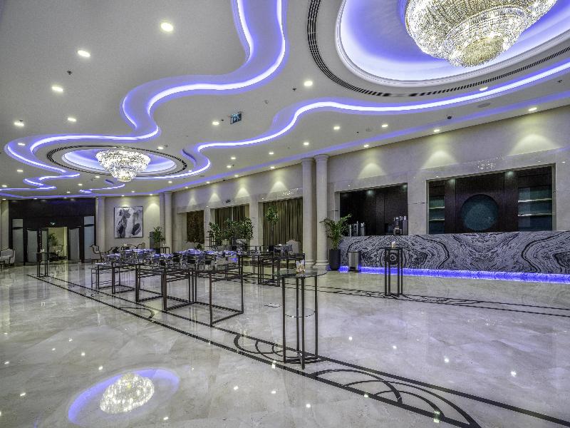 The Diplomat Radisson Blu Hotel, Residence & Spa image