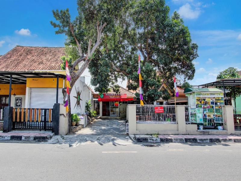 Hotel O Homestay Alqid Syariah image