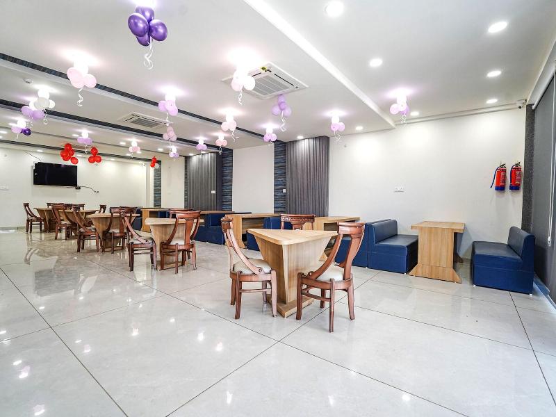 Fabhotel Prime Jashan Paradise image