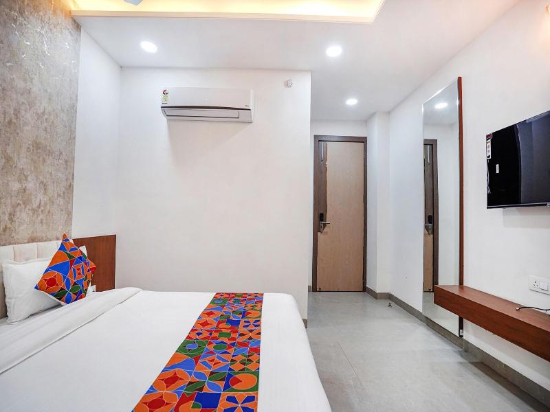 Fabhotel Prime Jashan Paradise image