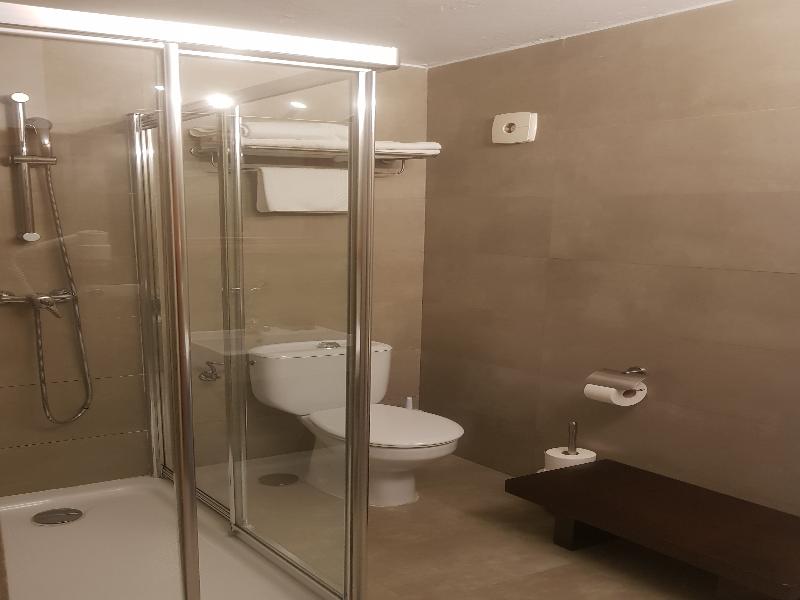 Hostal Parque gallery photo 13