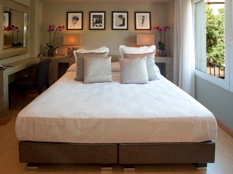 Hostal Parque gallery photo 21
