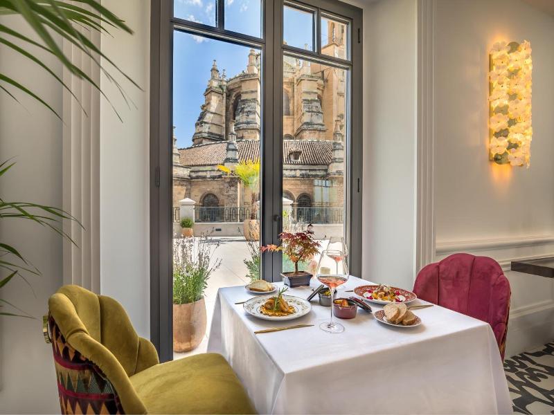 Gran Hotel Claridge Granada image