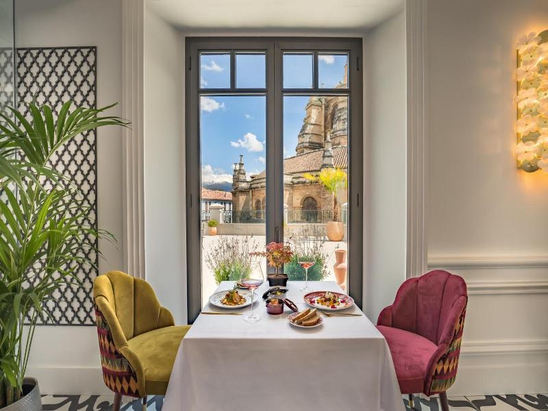 Gran Hotel Claridge Granada image