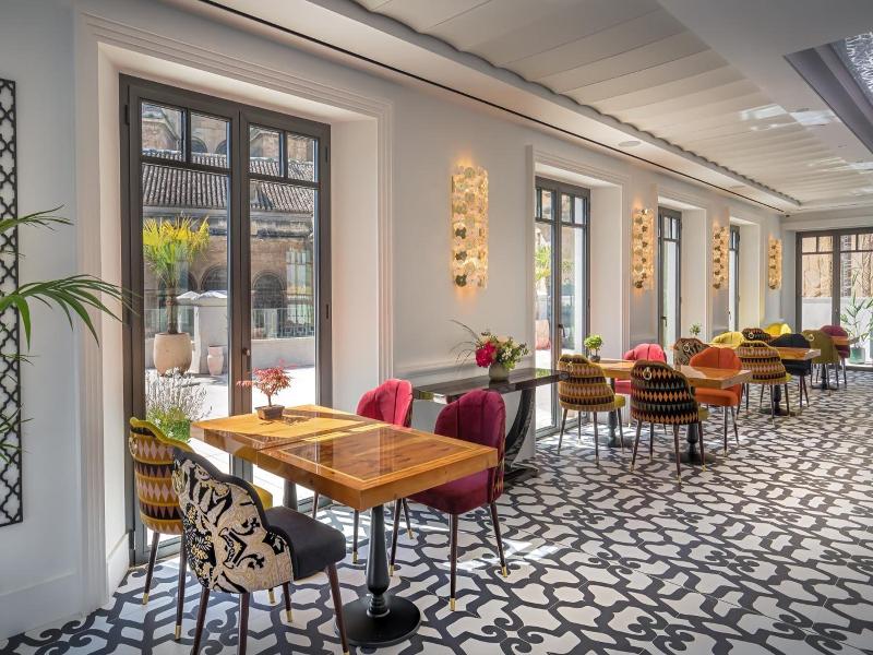 Gran Hotel Claridge Granada image