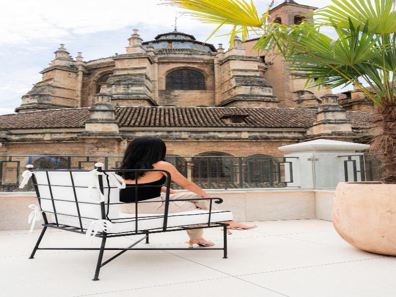 Gran Hotel Claridge Granada image