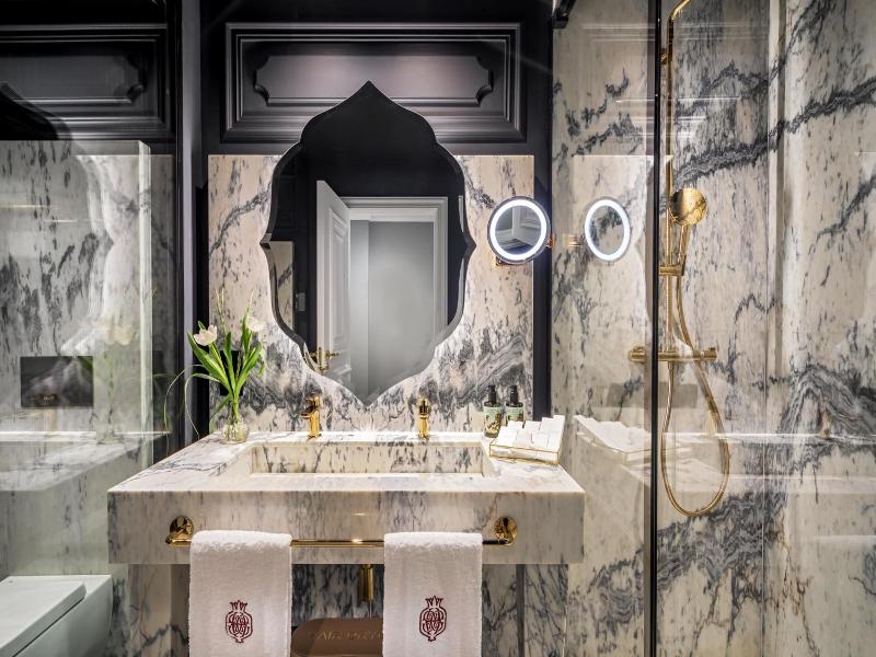 Gran Hotel Claridge Granada image