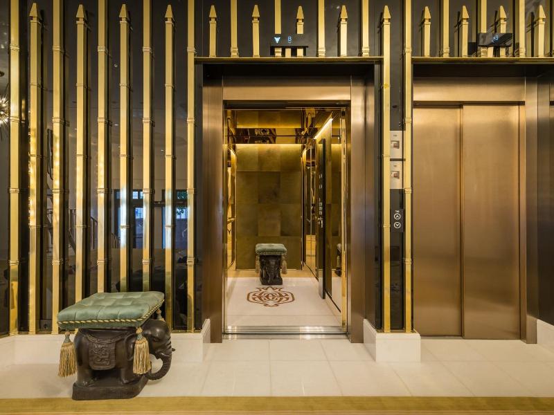 Gran Hotel Claridge Granada image