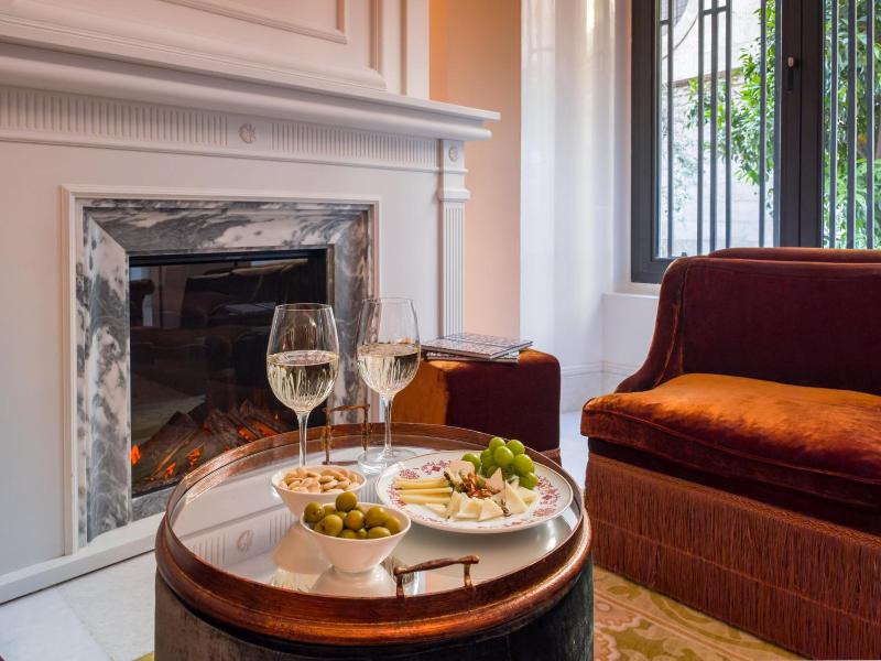 Gran Hotel Claridge Granada image