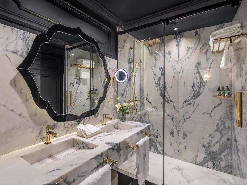 Gran Hotel Claridge Granada image