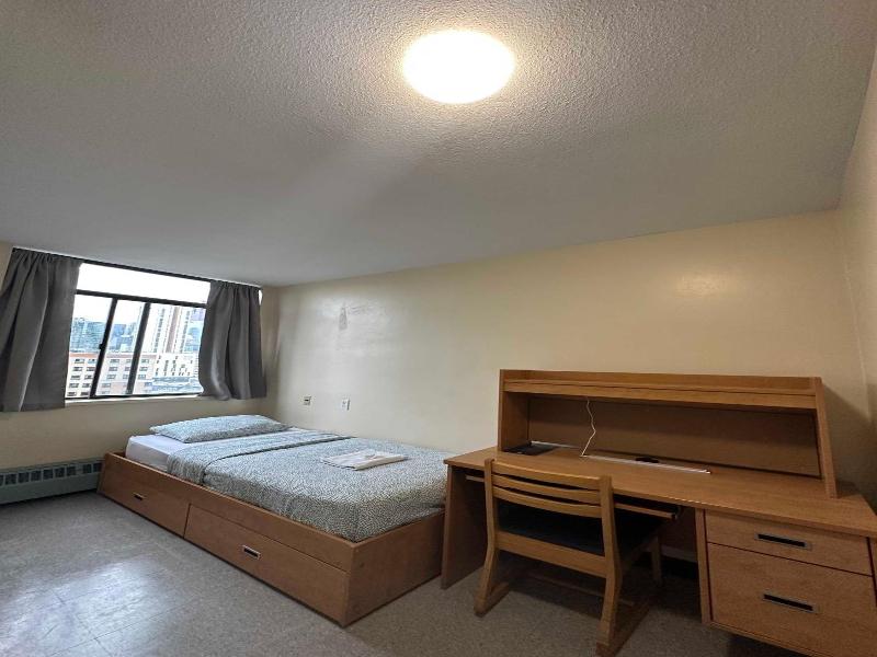 Neill Wycik Backpackers Hotel image