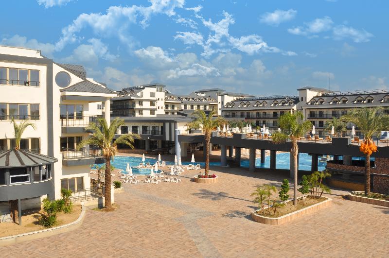 Dream World Palace Hotel image