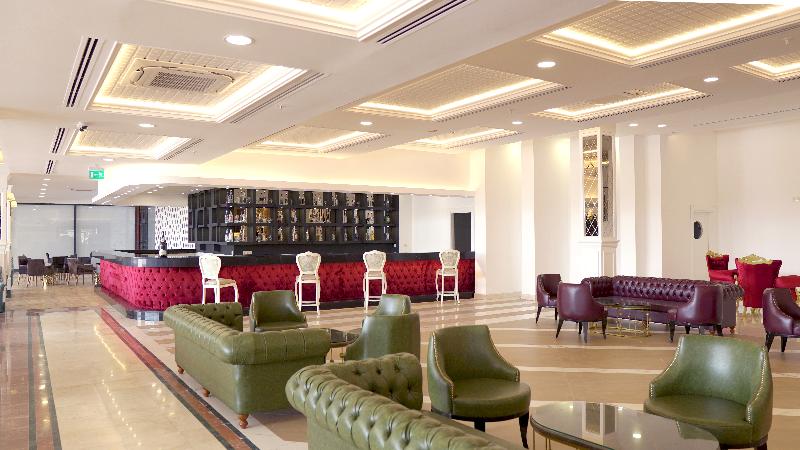 Dream World Palace Hotel image
