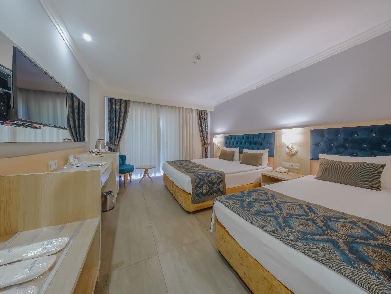 Dream World Palace Hotel image