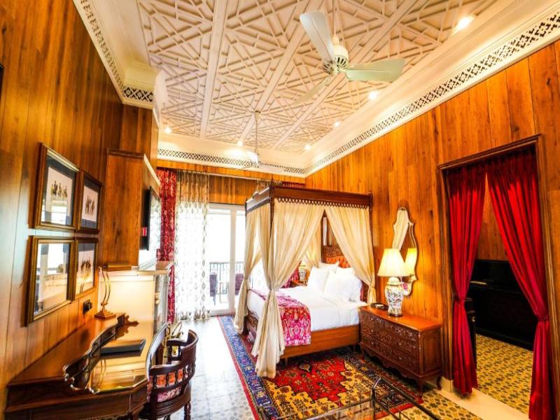 Mayfair Manor Jungpana image