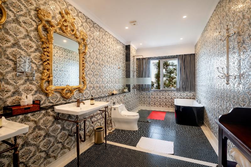 Mayfair Manor Jungpana image