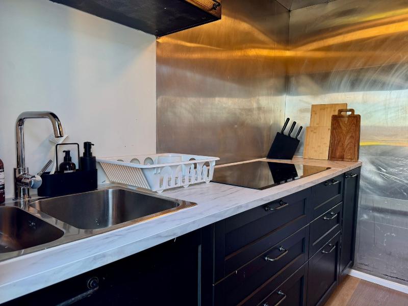 The Truck Inn By Ourhotels image
