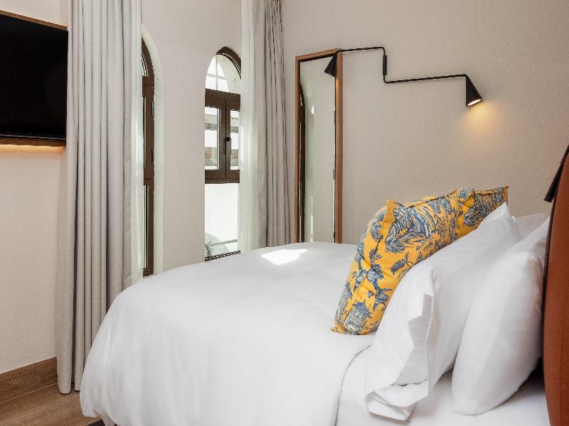 Vignette Collection Casa Del Compositor by IHG image