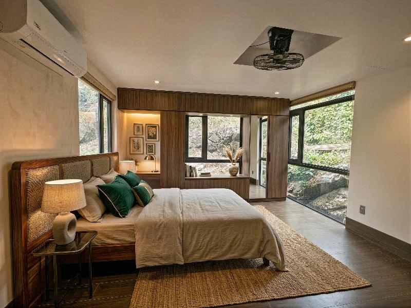 Cat Ba Sena Valley Retreat image