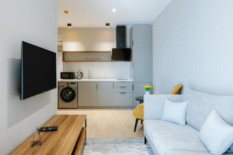 Mziuri Gardens Apartments image