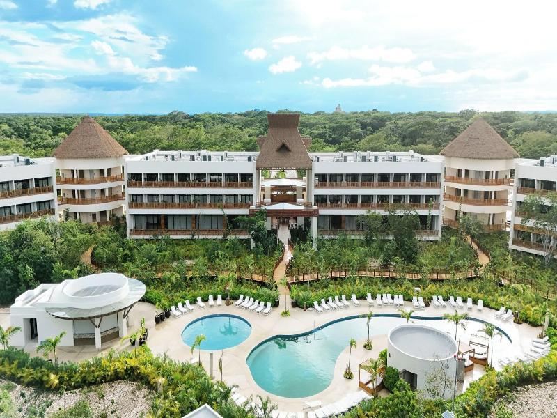 Hotel Mundo Maya Edzna
