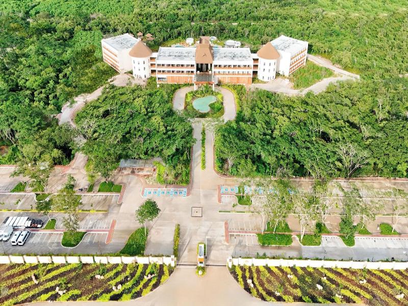 Hotel Mundo Maya Edzna
