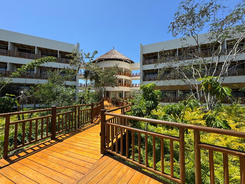 Hotel Mundo Maya Edzna image
