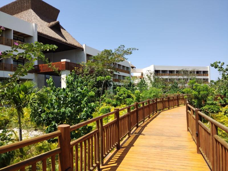 Hotel Mundo Maya Edzna image