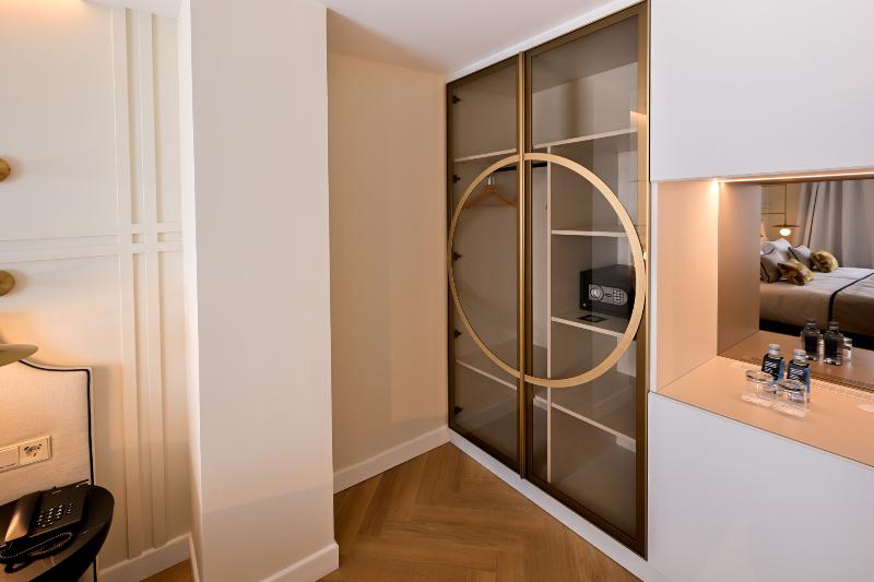 Sercotel Sevilla Don Luciano image