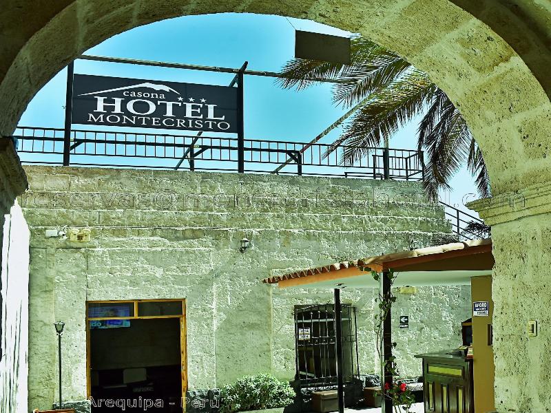 Montecristohotel image