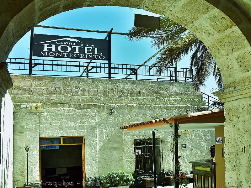Montecristohotel image