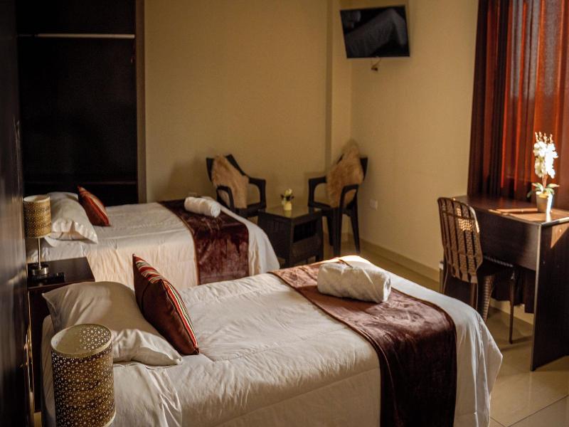 Montecristohotel image