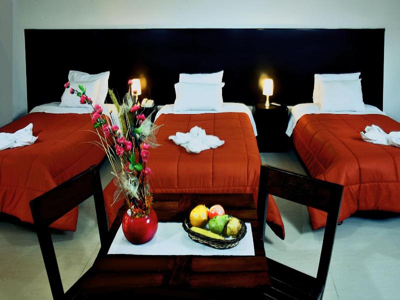 Montecristohotel image