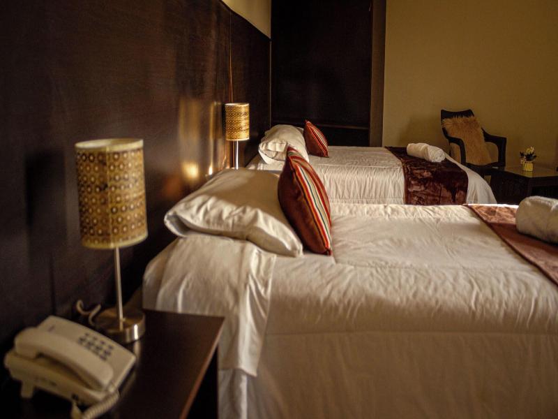 Montecristohotel image