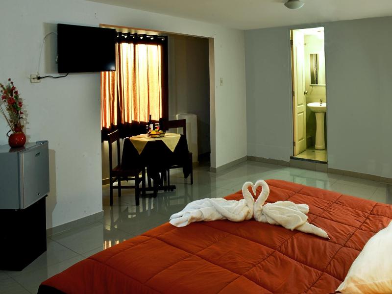 Montecristohotel image