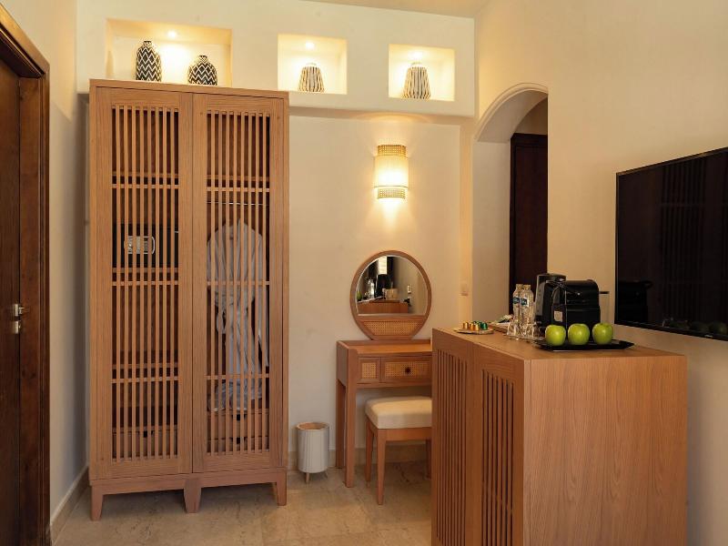 Noya By Dhara Hotels image
