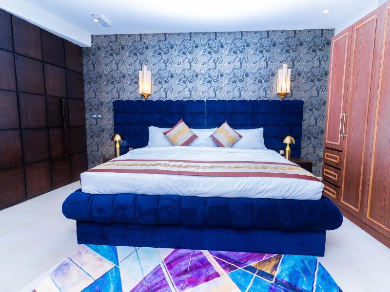 Terraform Hotel image