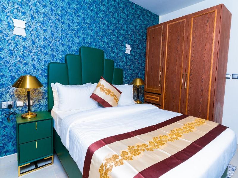 Terraform Hotel image
