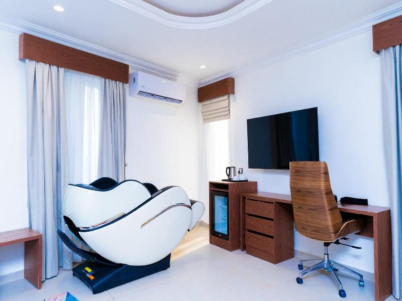 Terraform Hotel image