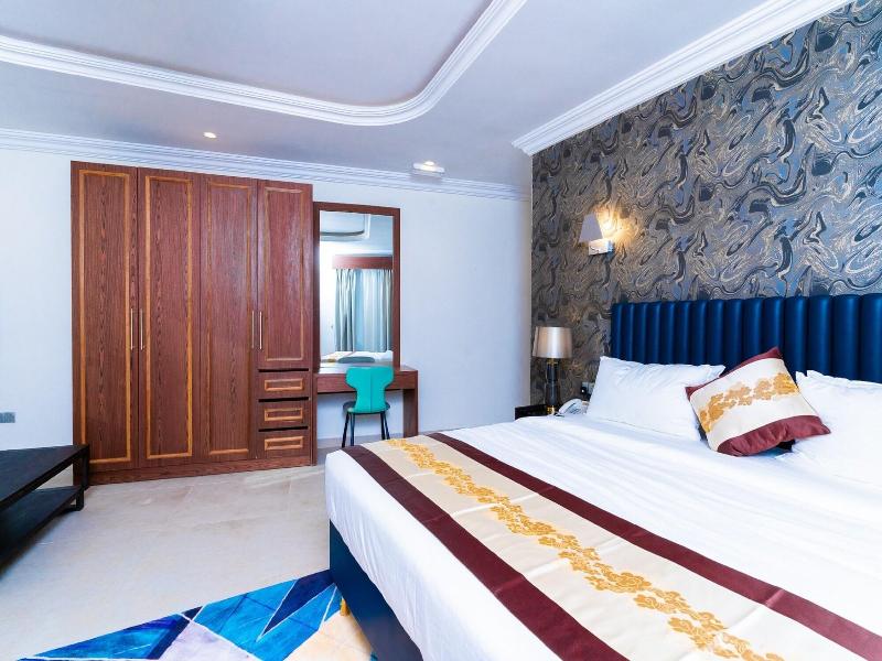 Terraform Hotel image