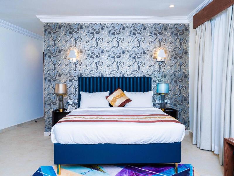 Terraform Hotel image