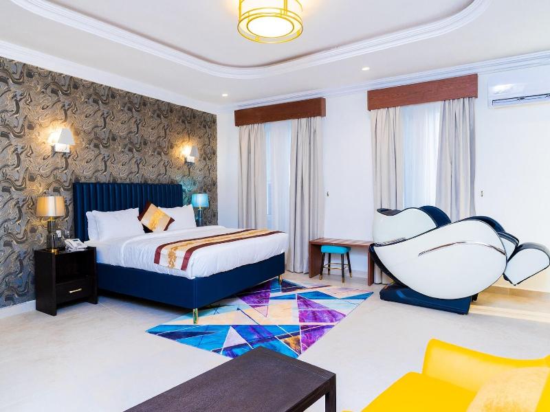 Terraform Hotel image