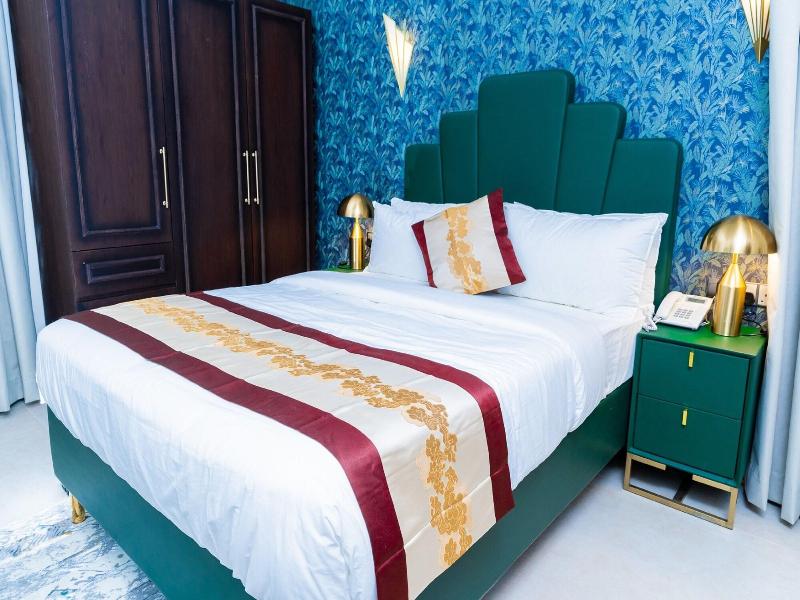 Terraform Hotel image